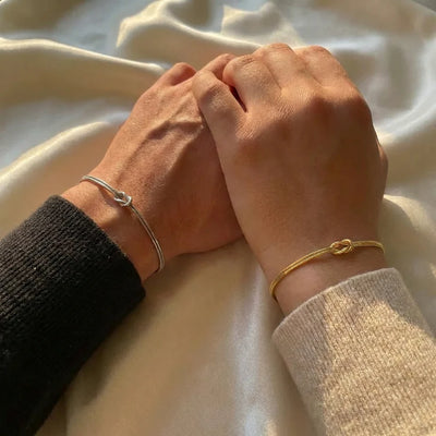 Forever Knot-armband – En meningsfull gåva till par, bästa vänner och familj