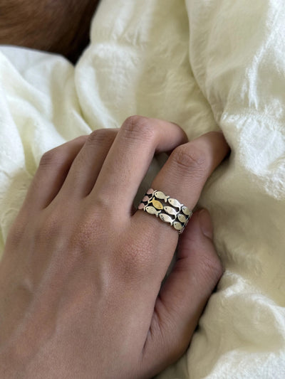 Simma Mot Strömmen Ring